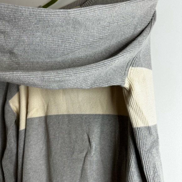 Vintage Men's Ralph Lauren Polo Jeans Co. Grey & Cream Striped Sweater Grey XL. - Picture 9 of 11